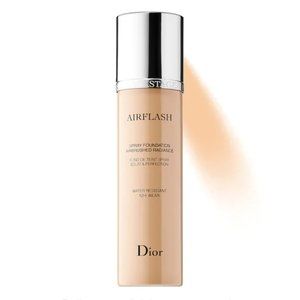 DIOR Backstage Pros Airflash Spray Foundation 101